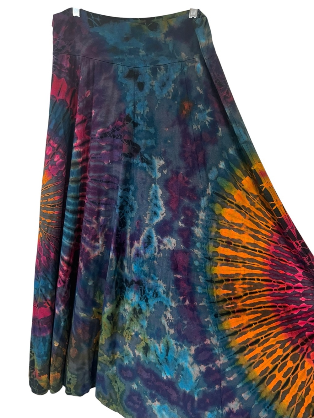 Pyramid Collection tie-die maxi skirt - Picture 2 of 9